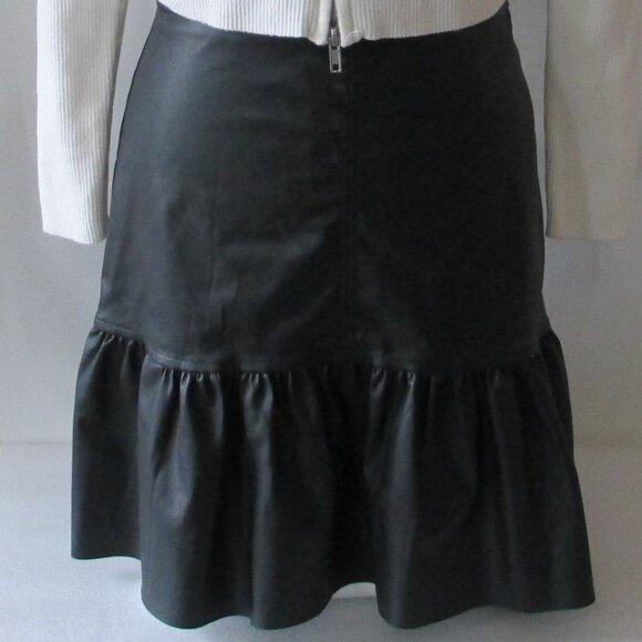 H&M FAUX LEATHER MINI SKIRT - Picture 2 of 13